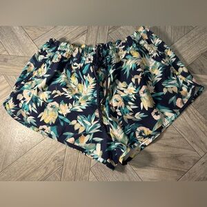 Columbia Women's Bogata Bay Stretch Printed Shorts